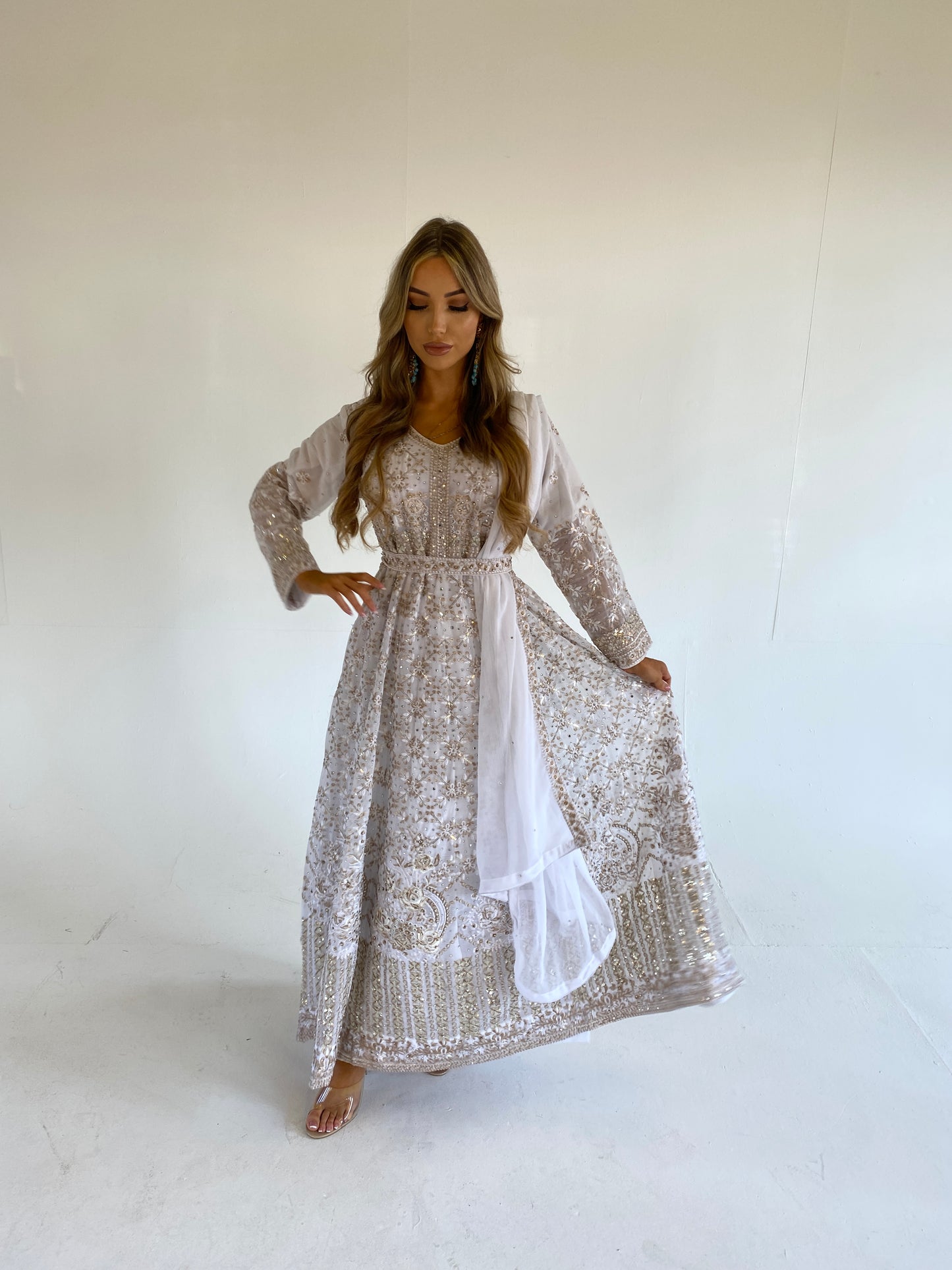 EIRA-KAYENAT PRET white style