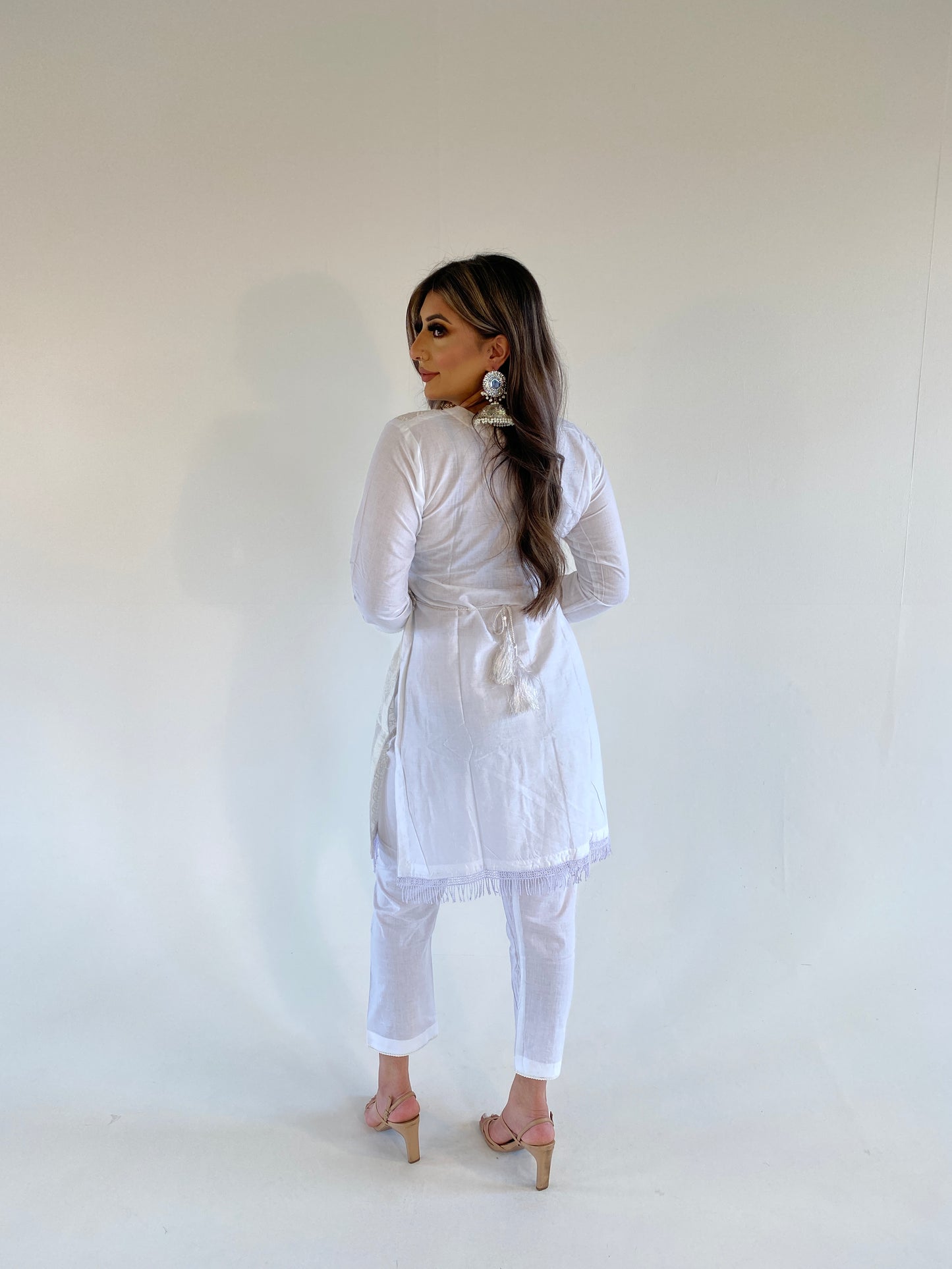 SIENA WHITE LAWN two piece style
