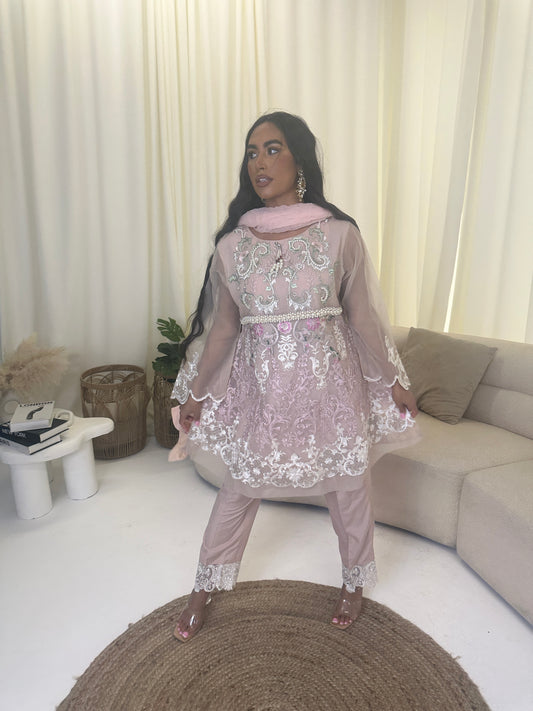 SWEET EID MOON light pink style